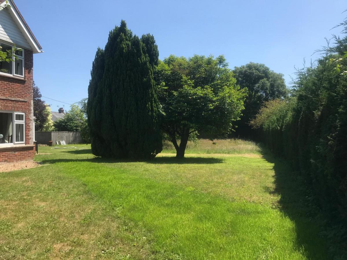 Redbrook Farm Bnb - Gateway To The New Forest Fordingbridge Kültér fotó