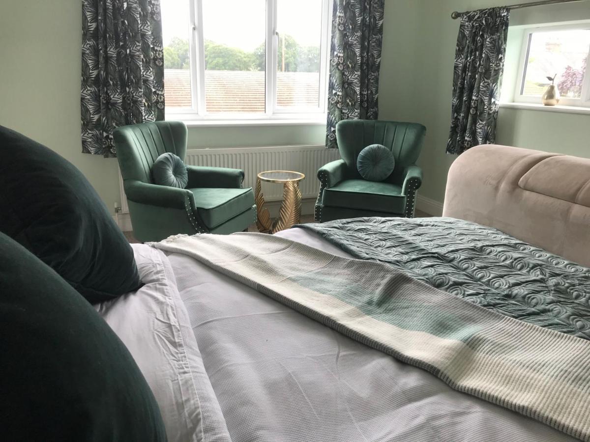 Redbrook Farm Bnb - Gateway To The New Forest Fordingbridge Kültér fotó